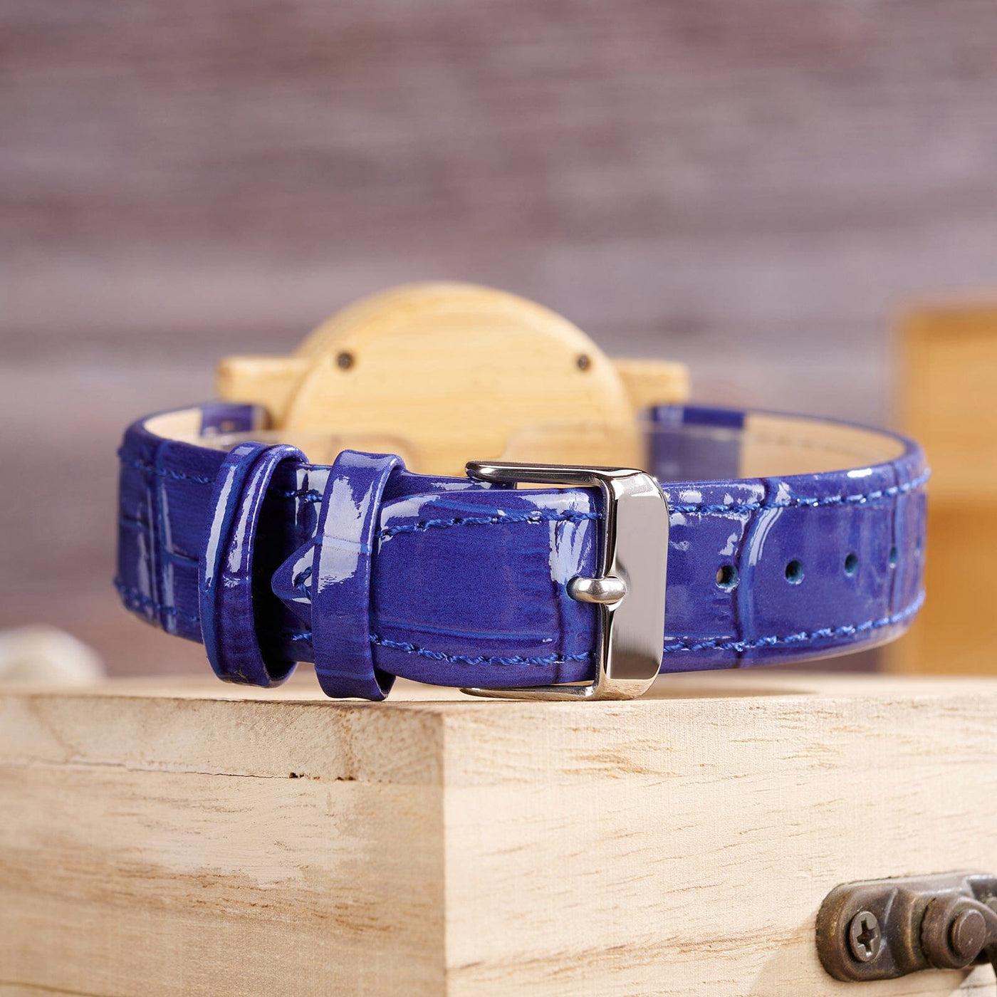 Stylish Wooden Women’s Watch with Vibrant Blue Detail GT182-2C Men's watch Bobo Bird 